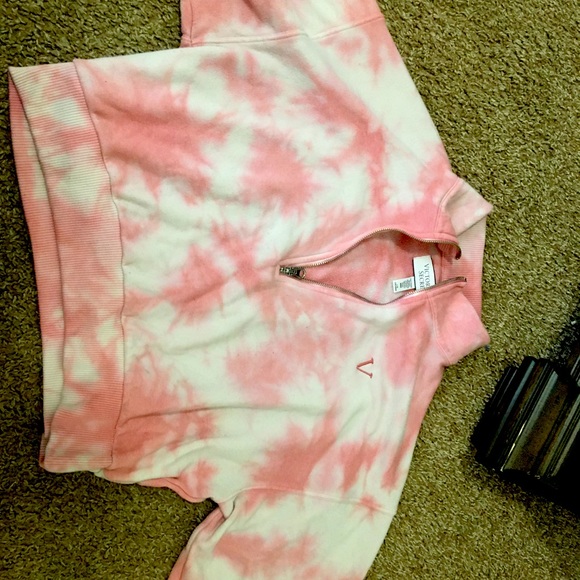 Victoria’s Secret Crop Top Sweater - Picture 4 of 4